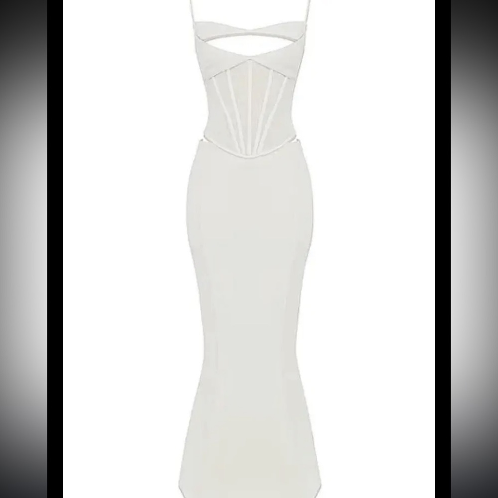 HOUSE OF CB - ‘Paloma’ Ivory Corset Maxi Dress - Size S 4/6 - Picture 3 of 10
